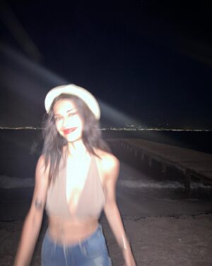 Devrim Özkan Instagram - night night🌴🌊