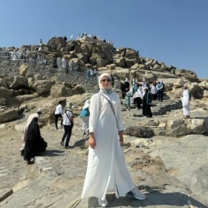 Dewi Amanda Instagram - Mecca🕋for 2 weeks..Tabarakallah🫶Grateful so much❤️ #umroh #mecca #makkah #dewiamanda #umroh2024 #saudiarabia🇸🇦