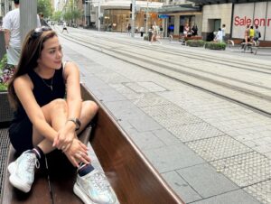 Dewi Amanda Instagram - Sydney Life🇦🇺🦘Taken by📸MyHubs @mattwilliams_act #sydneysider #australia #sydney #dewiamanda