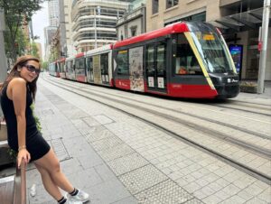 Dewi Amanda Instagram - Sydney Life🇦🇺🦘Taken by📸MyHubs @mattwilliams_act #sydneysider #australia #sydney #dewiamanda