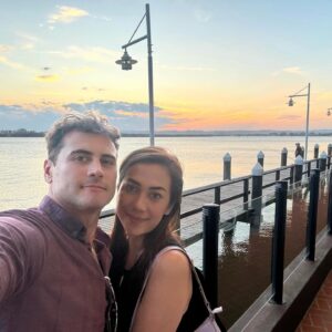 Dewi Amanda Instagram - Dibalik hebat nya Profesi seorang istri..there is my husband Greater than me and always supported me,Love You My Hubs! ❤️❤️ @mattwilliams_act #summervibes #christmasholiday2023 #familytime #sydney #australia 🇦🇺#christmasholiday