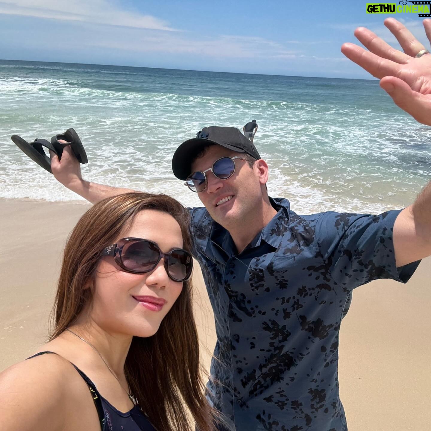 Dewi Amanda - 1.8K Likes - Dibalik hebat nya Profesi seorang istri..there is my husband Greater than me and always supported me,Love You My Hubs! ❤️❤️ @mattwilliams_act #summervibes #christmasholiday2023 #familytime #sydney #australia 🇦🇺#christmasholiday