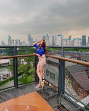 Dewi Amanda Instagram - Respect is earned ❤️
Honesty is appreciated ✌️
Trust is gained 🥂
Loyalty is returned 😘
#quotesoftheday #qouteslife #dewiamanda #ootd #qoutes #ootdsummer