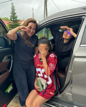 Dewi Amanda Instagram - Almost 3weeks in the making of film in Kuala Trengganu-Malaysia,Work with Director From India and Malaysia Crews-Actress&Actors Malaysia,Felt blessed because i am the only from Indonesia as an actress (Putri 1)
Another experience and another my upcoming movie again..Thank GOD and Thank you everyone,See you in another Project Film😜🎥🎬#film #mayang #malaysia #indonesia #india