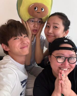 Dex Instagram - .
언니네 산지직송 🐟🎣 누나들과 🍏💚
매주 목요일 8시 40분 tvn에서 !

완전 기대럭키비키쟈나 🥹