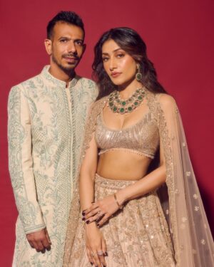 Dhanashree Verma Instagram - Some weekend shots 📸✨

Photographer: @anurag_kabburphotography 
Outfit : @isabydollywahal @varunchakkilam 
Jewell : @mkjewels_india × @vblitzcommunications
Bag : @shynoraofficial
@auorstudio 
Shoes: @tods 
Styled by : @stylebysaachivj
Styling team : @anshudixit__ @stylebynikinagda