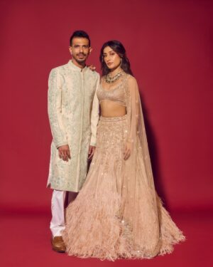 Dhanashree Verma Instagram - Some weekend shots 📸✨

Photographer: @anurag_kabburphotography 
Outfit : @isabydollywahal @varunchakkilam 
Jewell : @mkjewels_india × @vblitzcommunications
Bag : @shynoraofficial
@auorstudio 
Shoes: @tods 
Styled by : @stylebysaachivj
Styling team : @anshudixit__ @stylebynikinagda