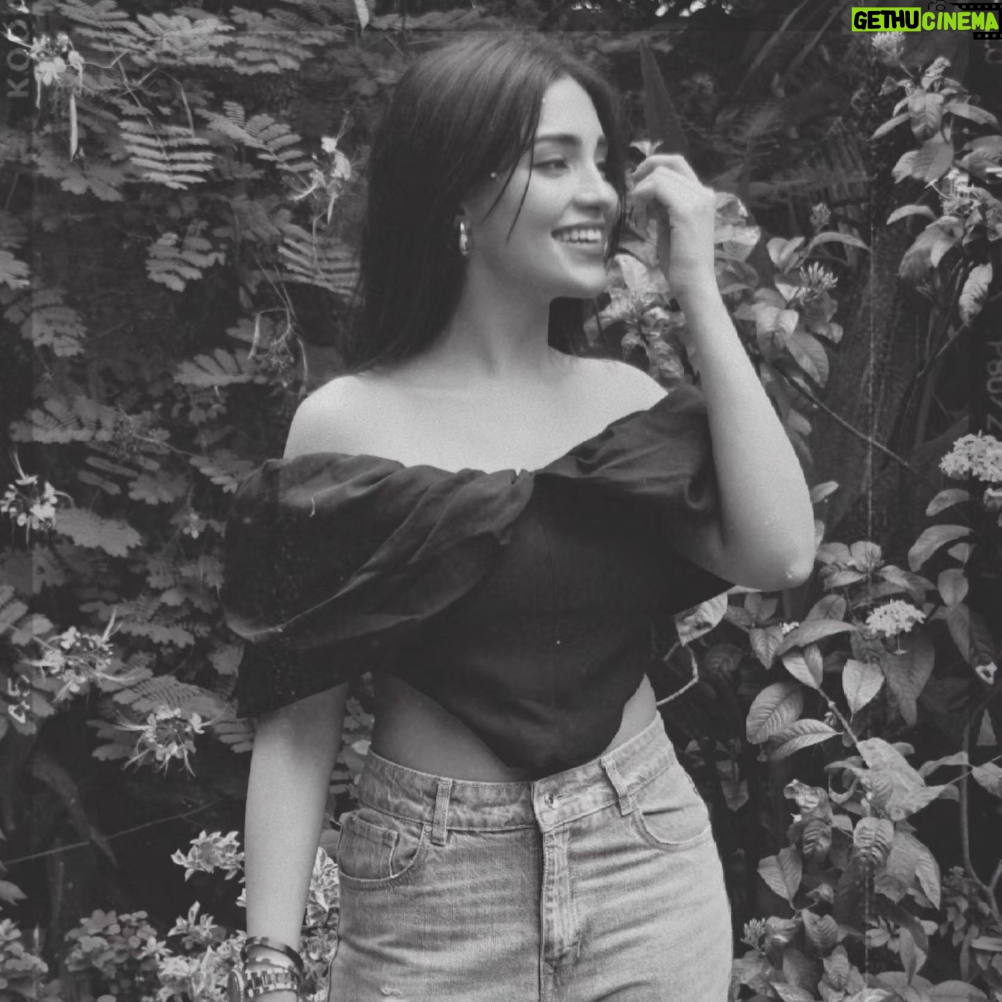 Dharshna Sripal - 22.1K Likes - 🤍