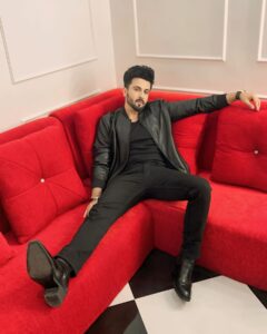 Actor Dheeraj Dhoopar HD Instagram Photos and Wallpapers August 2024