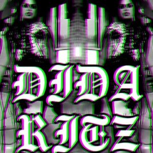 Dida Ritz Instagram - A little @didaswag x @qveenherby moment 👑👑👑
#AquafluxProductions 🎨
.
.
.
#didaritz#qveenherby#dragqueen#chicagodrag#dragrace#rap#badbitch#icon#fridaynight#lgbtq#weekendvibes#tea#slay#fashion#drag#edit#video#remix#tgif#diva