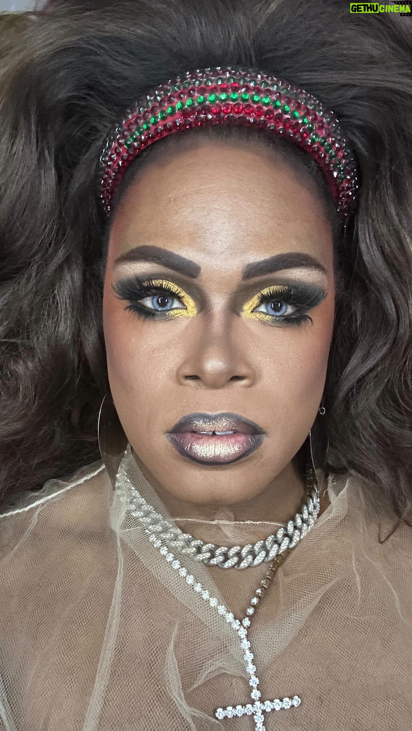 Dida Ritz - 3 Likes - Let’s talk Lip-syncs #DetailzTheSlice #digitalDrag #rupaulsdragrace #dragrace #lipsyncforyourlife @rupaulsdragrace 🎞️🎥edited by @isatheqween & myself🤩🤩 #tips venmo @DiDa-Ritz