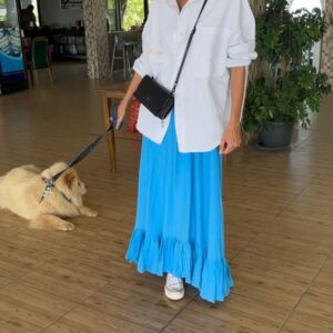 Didem Soydan Instagram - Rabbimin ,sizlere “her iki alemde eşlik etmeleri için gönderdim “ dediği sessiz kullarına kıymayın . 
Türkiye’nin milyonlarca takipçili oyuncularına ve müzisyenlerine özellikle sesleniyorum platformlarınızı halkı bilinçlendirmek için lütfen kullanın bu görevden ,zorunluluktan ziyade alemler ötesi bir yardımdır. 
KÖPÜK bize gerçekten ölmek üzereyken geldi 🤲🏻 
Sonrası biz masal bir rüya … 
Peygamber Efendimizin dahi en kıymetliler arasına koyduğu bu alemler ötesi varlıkları korumak boynumuzun borcudur 
Bunun için hükümete yalvarmayacağım pek tabii bu fani dünya insanlarının kararlarına biat etmek inancıma karşı çıkmaktır. Haydi selametle dostlar 
#yasayıgeriçek #sokakhayvanlarısahipsizdeğil