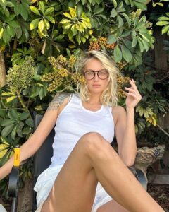 Actress Didem Soydan HD Instagram Photos and Wallpapers August 2024