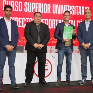 Diego Plaza Instagram - 📝 Título de Director Deportivo en fútbol por la RFEF y la URJC 
Reto y objetivo personal conseguido ✅⚽