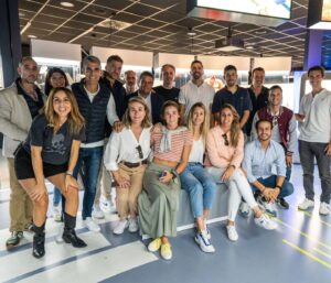 Diego Plaza Instagram - Brutal experiencia jugar al pádel gracias a @sportssantander @santander_es y @metodikaeventos en @rafanadalacademy y poder visitar el @rafanadalmuseum en Manacor! @adidas_es 🎾