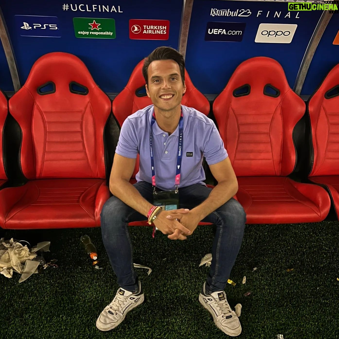 Diego Plaza - 2K Likes - 📍 Estambul. Champions League Final. @elchiringuitotv