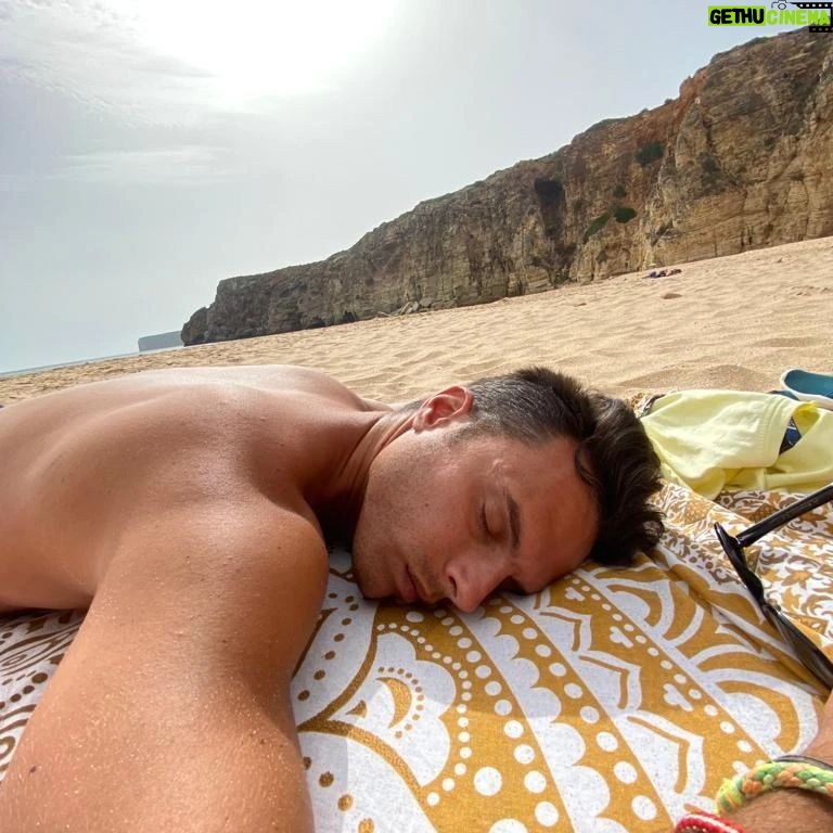 Diego Plaza - 2.8K Likes - Algarve 🇵🇹 Flow Koala