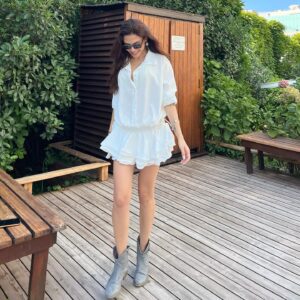 Dilara Aksüyek Instagram - Hellüüüüüü 👻🙋🏻‍♀️