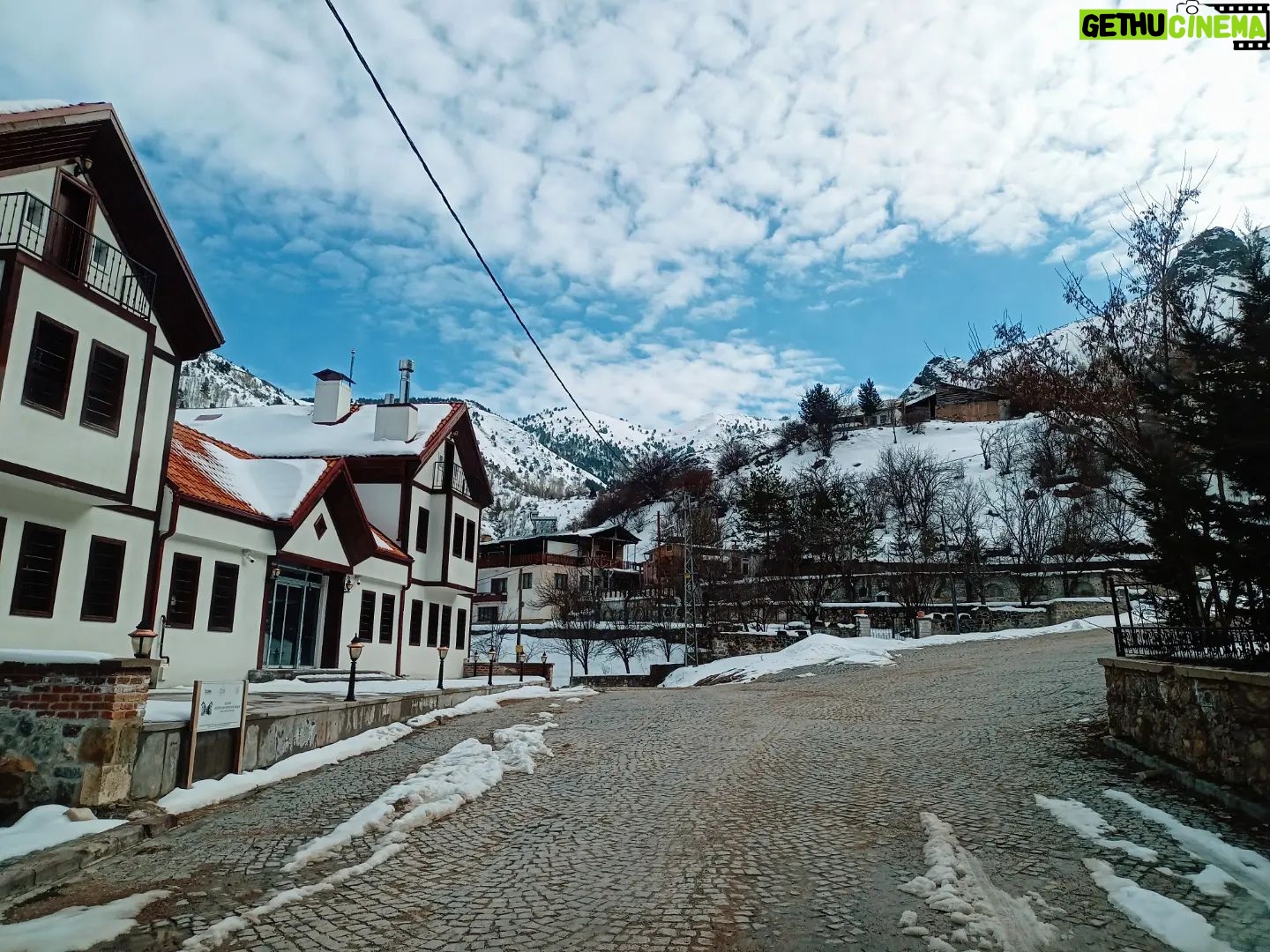 Dilara Mücaviroğlu - 1.2K Likes - Büyülendim, inanılmazdı.. 🏞️💚