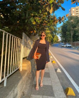 Dilara Mücaviroğlu Instagram - 🌞🌿