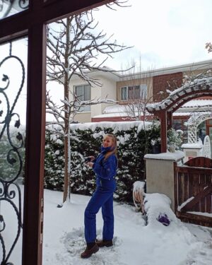 Dilara Mücaviroğlu Instagram - Bir kar hikayesi daha.. 🌨️❄️☃️💙