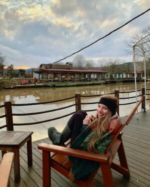 Dilara Mücaviroğlu Instagram - 🙏🏻🎋🌦❣️
