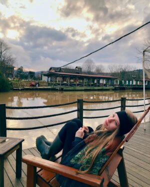 Dilara Mücaviroğlu Instagram - 🙏🏻🎋🌦❣️