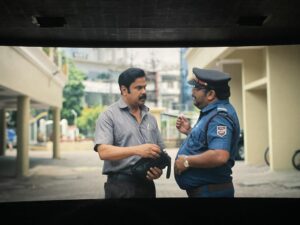 Dileep Instagram - കാലം തിരശീല മാറ്റി കണ്‍ മുന്‍പില്‍ കൊണ്ടുവരും.. ❤️