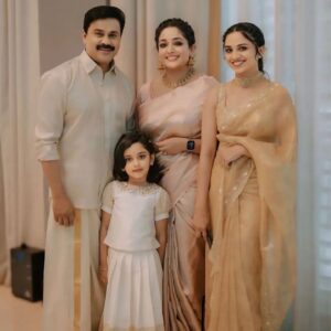 Dileep Instagram - Fam ☺️❤️

#dileep  #kavya #dileepettan😍 #kavyamadhavan #mahalakshmi #meenakshi #meenakshidileep #mahalakshmidileep #dileepkavya #kavyadileep 
@i.meenakshidileep @kavyamadhavanofficial @dileepactor