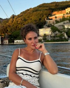 Actress Dima Kandalaft HD Instagram Photos and Wallpapers August 2024