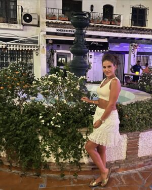Dima Kandalaft Instagram - #moonlight #night #andalucia #spain 

#dimakandalaft 🤍