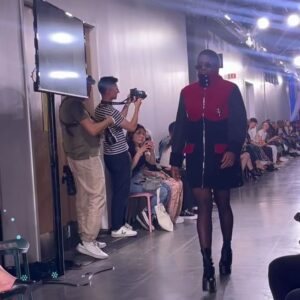 Dimitri Nana-Côté Instagram - Défilé des finissants du @collegelasalle 2024💞
Loved the looks, loved the people, a great night🥰

📸 @bertexertier 💞