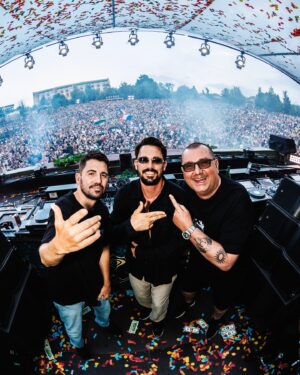 Dimitri Vegas Instagram - Some of our favourites moments of W1 Tomorrowland. We can not wait for W2 🔥🎉