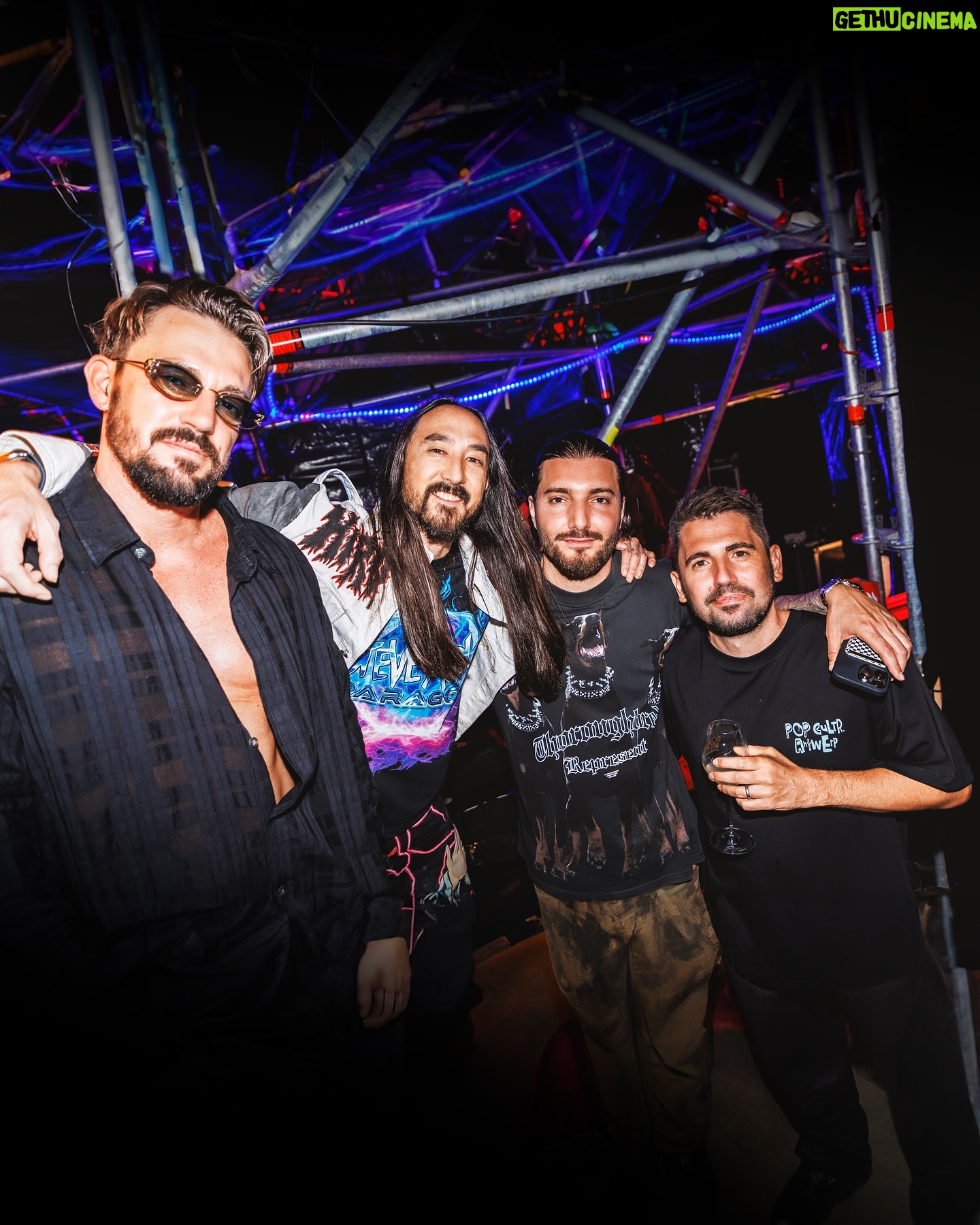 Dimitri Vegas - 40.6K Likes - Some of our favourites moments of W1 Tomorrowland. We can not wait for W2 š„š