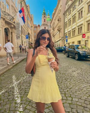 Dimpi Sanghvi Instagram - Chimney cake cravings satisfied in Prague! 🍰 

.
.
#SweetEscape #PragueBites #DimpiTravelDiaries #ChimneyCake #Prague #IndianLuxuryLifestyleInfluencers