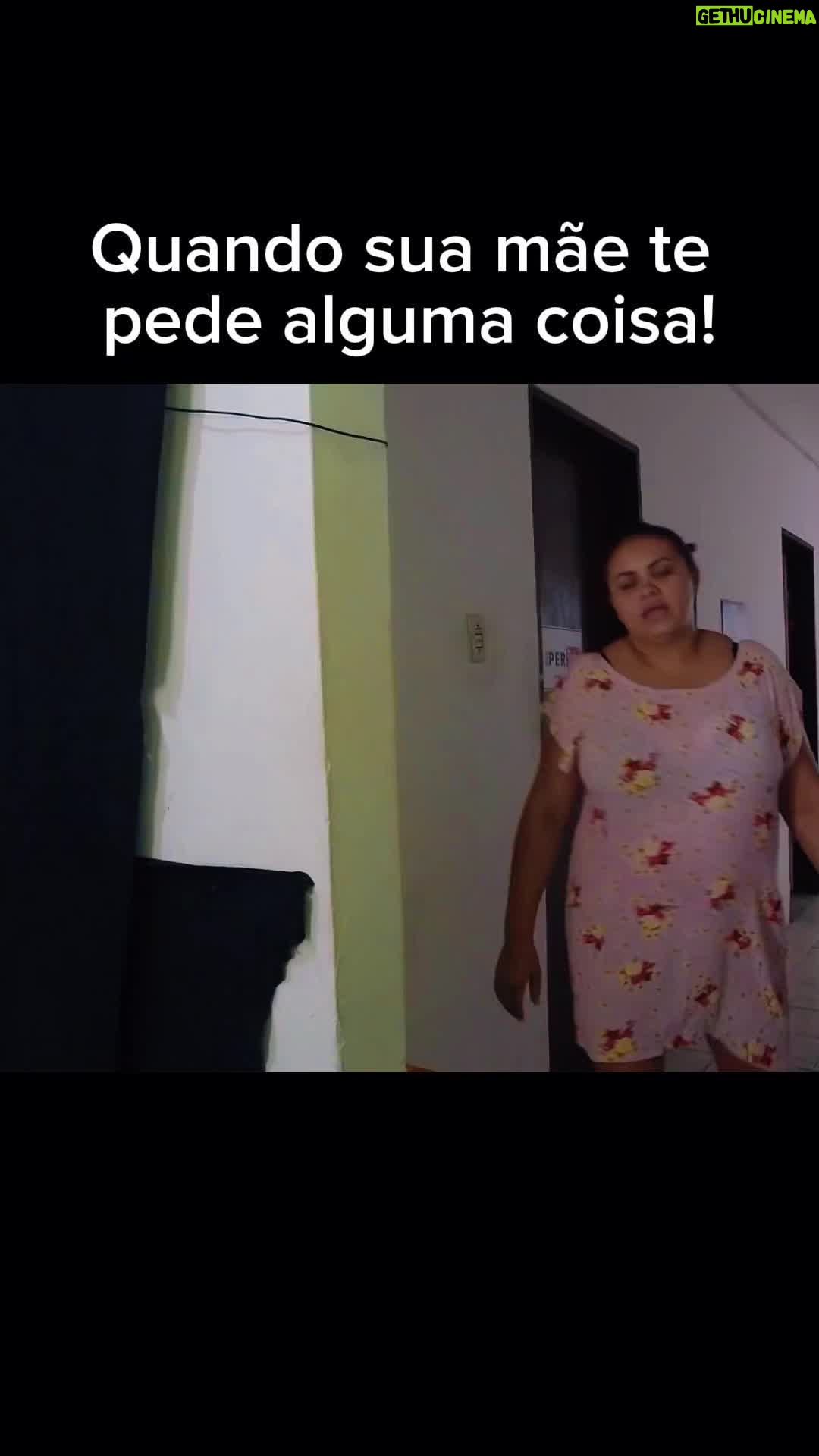 Dinah Moraes - 106K Likes - PĆ£o com queijo! #humor