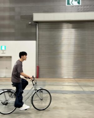Dino Instagram - 🚲