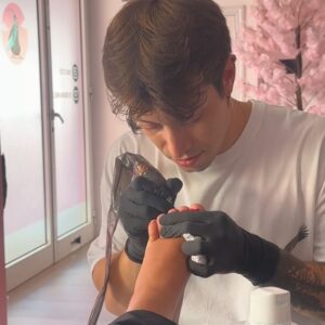 Diogo Costa Instagram - 29 anos que passaram a voar 🐣