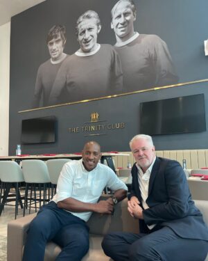 Dion Dublin Instagram - Great couple of days working with my old mate Pally & @snapdragonofficial @snapdragon_uk @manchesterunited