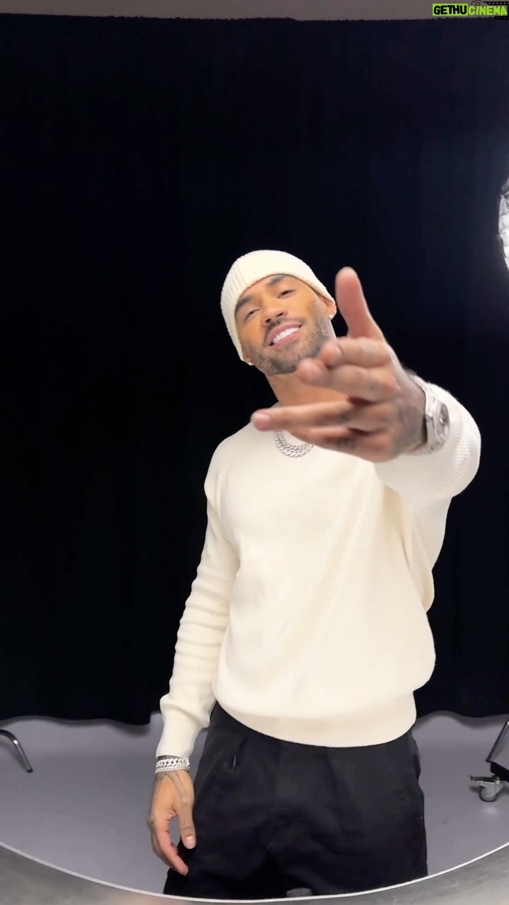 Dion Rome - 3 Likes - tell me how you feel..