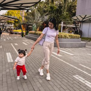 Actress Dita Fakhrana HD Instagram Photos and Wallpapers September 2024