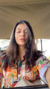 Actress Divya Agarwal HD Instagram Photos and Wallpapers July 2024