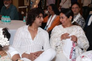 Divya Dutta Instagram - Happy happy bday my soul friend!!! So.lucky to have you in my life!! Stay happy stay blessed..hava rocking bday @sonunigamofficial