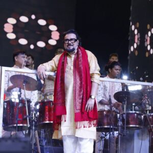 Divya Kumar Instagram - Swipe & have a look on amazing Artists ❤️‍🔥
The essence of Day 3 at Raas Rang a spectacle of joy and tradition. 📸🌈"

Did you miss , Don't worry 
@bookmyshowin
For Bulk Pass Bookings, please contact: 9322682010 / 8828802198

SAARA ZAMANA RAAS RANG KA DEEWANA ❤️‍🔥


Dates: 15th Oct to 24th Oct 2023
Venue: Modella Mill Compound, Thane Mulund Circle, Near Check Naka, Thane (W)



#RaasRangThane2023 #NavratriMagic #Raasrangthane #CredaiMCHIThane
#ismaildarbar #HanifAslam #DivyaKumar #niravbarot #saagarkendurkar #RupaliKashyap #RehanKhan #FalguniBrahmbhatt #jitendramehta #AsharGroup #Navratri #dholitarodholbaaje #navratri2023#diverrsemediain
[Raas rang thane , garba , navratri 2023 , ashar group , credaimchi thane ]