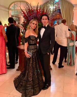Dmitry Sholokhov Instagram - Casual Tuesday🖤

#sholokhov #design #dress #gown #salzburg #austria #europe #gala #music #runway #shop #designer #dmitrysholokhov