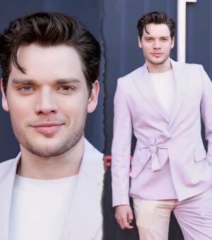 Dominic Sherwood Instagram - Thank you for a wonderful evening! 

Make sure to check out @ripleynetflix now!

(Also thank you @alexkinsey for the loaner suit!)