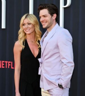 Dominic Sherwood Instagram - Thank you for a wonderful evening! 

Make sure to check out @ripleynetflix now!

(Also thank you @alexkinsey for the loaner suit!)