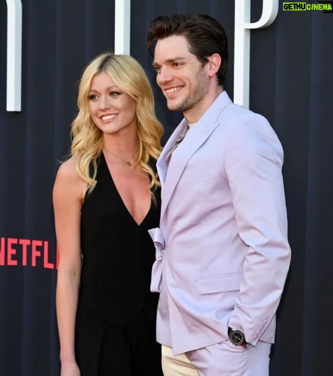 Dominic Sherwood - 266.9K Likes - Thank you for a wonderful evening!
Make sure to check out @ripleynetflix now!
(Also thank you @alexkinsey for the loaner suit!)