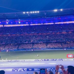 Dominique Devenport Instagram - Paris Olympics 2024🇫🇷

Thank you so much @omega for this amazing opportunity!

#omegaofficialtimekeeper 
#paris2024 #parisolympics2024
