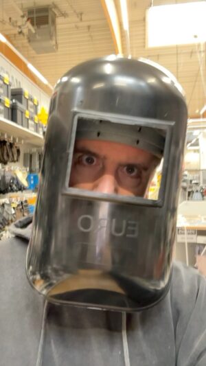Donnie O'Sullivan Instagram - das war peinlich zu drehen